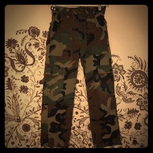 CAMO BADDIE-PANTS!!! 🤎💚🤎💚